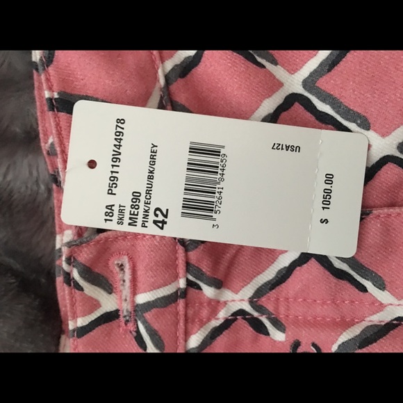 Chanel pink skirtSOLD SOLD - Picture 3 of 5